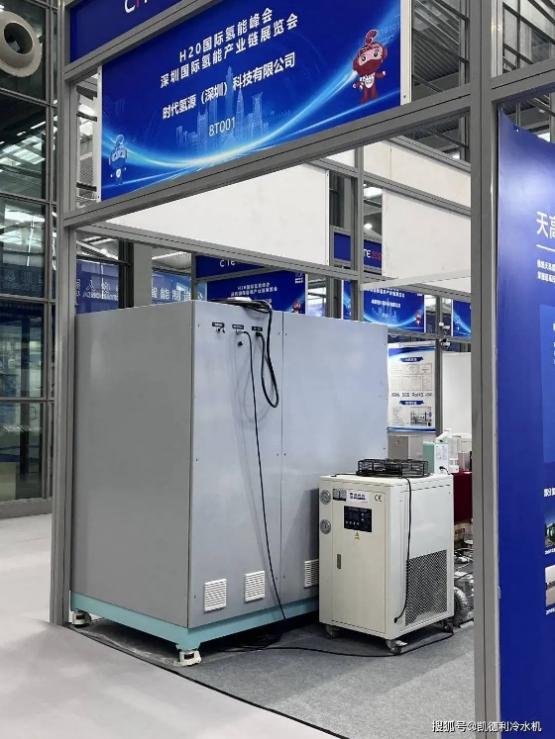 a4ac2b8161484c7fb538d5603979ed05~noop.jpg a4ac2b8161484c7fb538d5603979ed05~noop.jpg